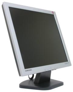 Samsung SyncMaster 710V, 17 inci LCD/TFT, 16.2 milioane culori