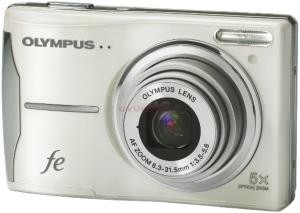 Olympus - Camera Foto FE-46 (Alba) + Husa Olympus + Card microSDHC 4GB