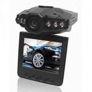 Camera video cu recorder portabil DVR auto cu ecran LCD si LED-uri infrarosu, martor in trafic, supraveghere bona copii