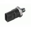 Senzor  presiune combustibil MERCEDES BENZ E CLASS Break  S210  PRODUCATOR BOSCH 0 281 002 498