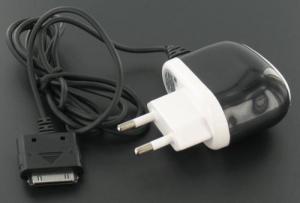 Incarcator AC pentru iPhone 3G/3GS/4 negru/alb 00350