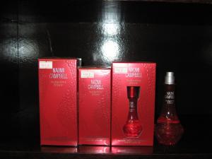 Naomi Campbell - Seductive elixir ( parfumerie )