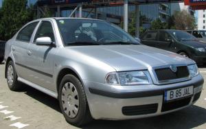 SKODA OCTAVIA 1,6 TOUR