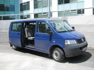 INCHIRIERE VOLKSWAGEN TRANSPORTER T5 1,9 TDI