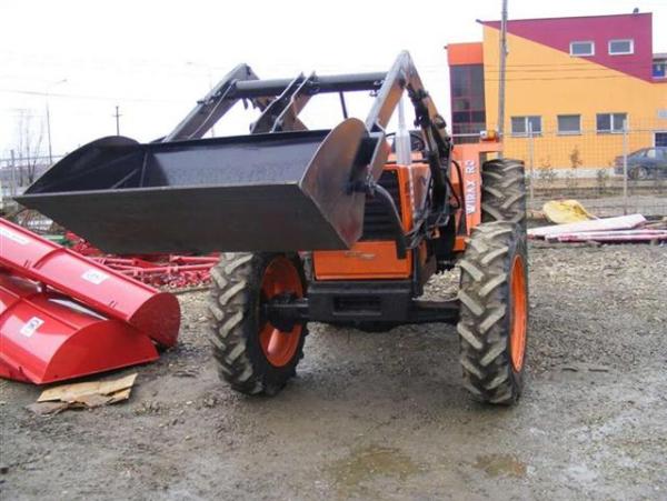 Tractor Fiat 680 DT, cu incarcator frontal