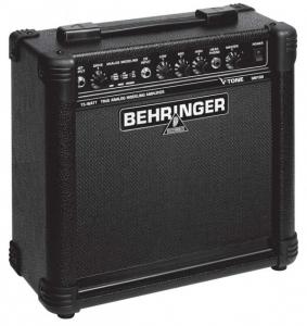 Behringer at108 combo chitara 15w