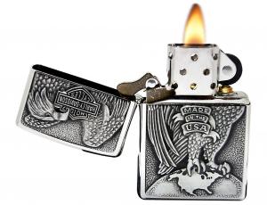 Bricheta Zippo Made In USA Eagle & Globe Brushed Chrome Z200HD.H231