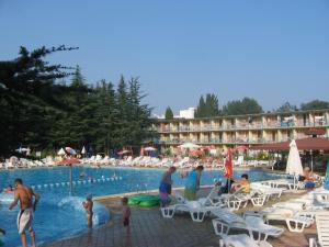 Vara 2010 Bulgaria Sunny Beach Park Hotel Continental 3* / mic dejun