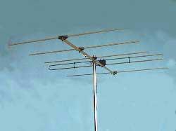 Antena profesionale 5 elementi pentru banda RADIO FM 88....108 Mhz - S.C.  BWB Family Holding S.A.